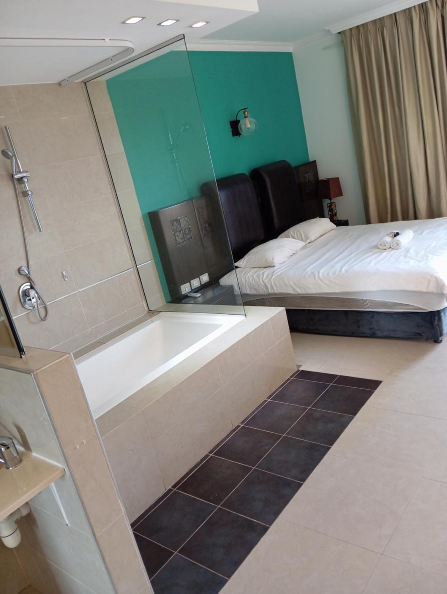 Marina Beach Hotel Tel Aviv Exteriör bild